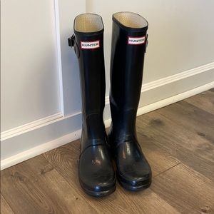 HUNTER black knee high rain boots